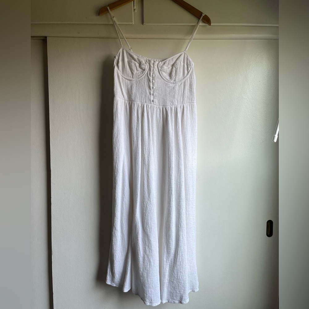 ASTR white dress. Cute, simple dress for summer occasions.